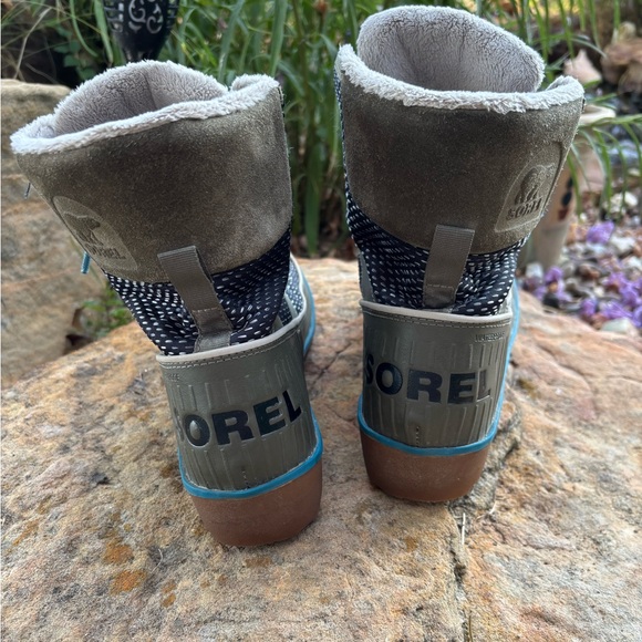 *NEW* Sorel Tivoli II Waterproof Green/Black/Blue Women's Boots Sz 9 - Picture 3 of 7